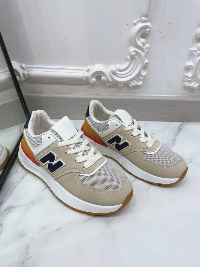 Buty sportowe damskie Roz 36-41/ 12 par